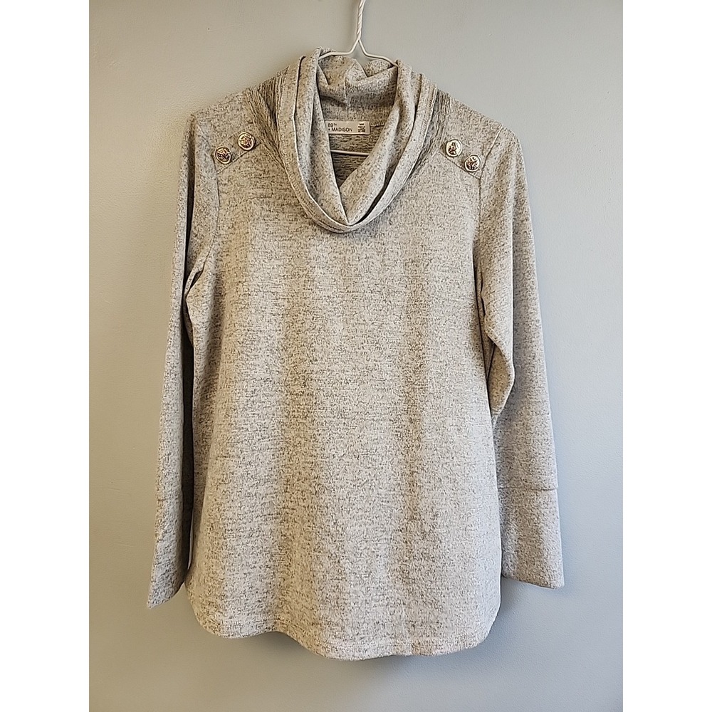 89th + Madison Womens M Gray Soft Light Weight Sweater Top